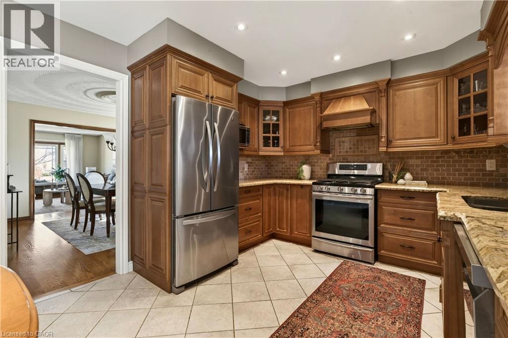 159 Valera Drive, Stoney Creek, Ontario  L8E 4T1 - Photo 14 - 40815347