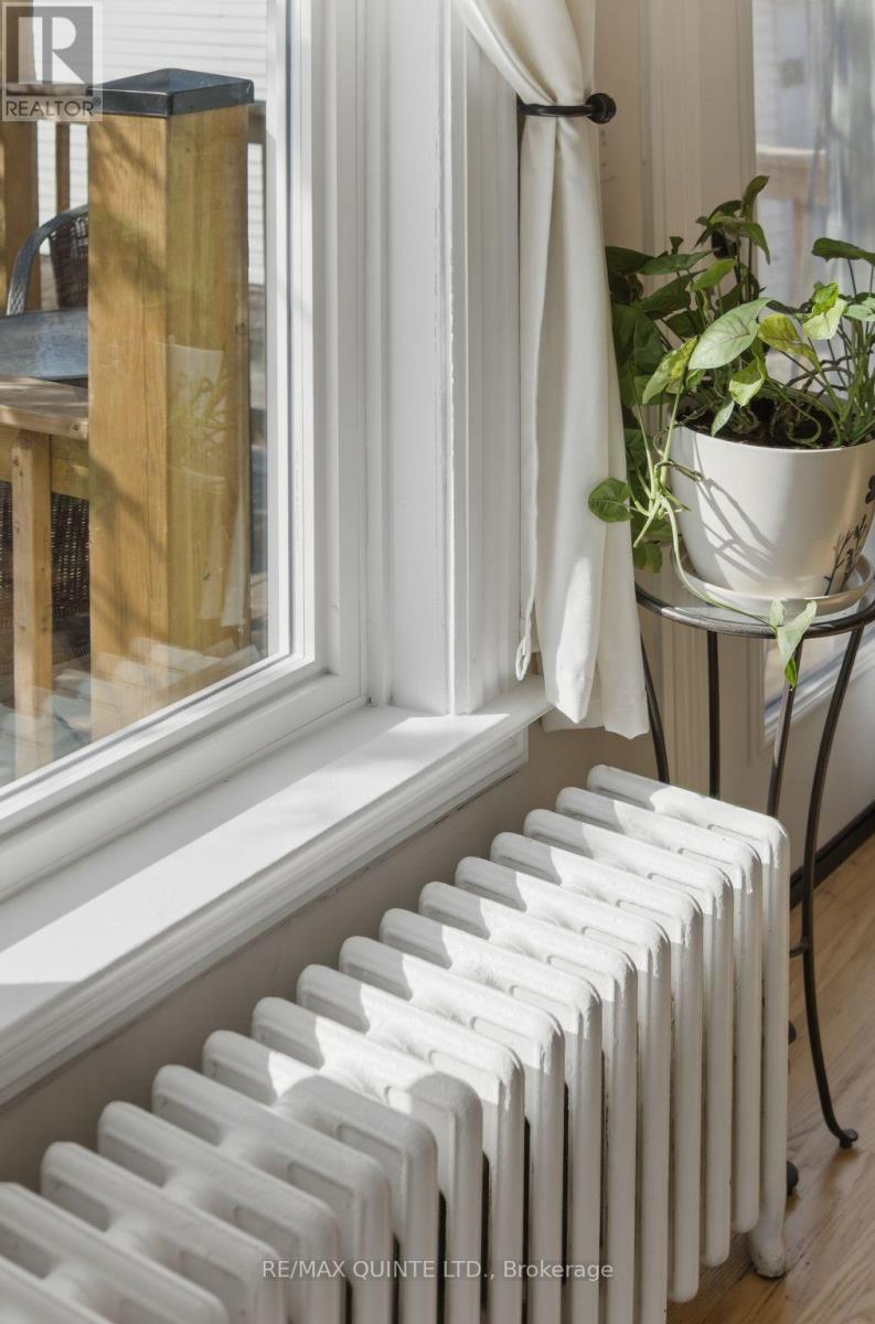 39 Trent Street N, Quinte West, Ontario  K0K 2C0 - Photo 12 - X12938310