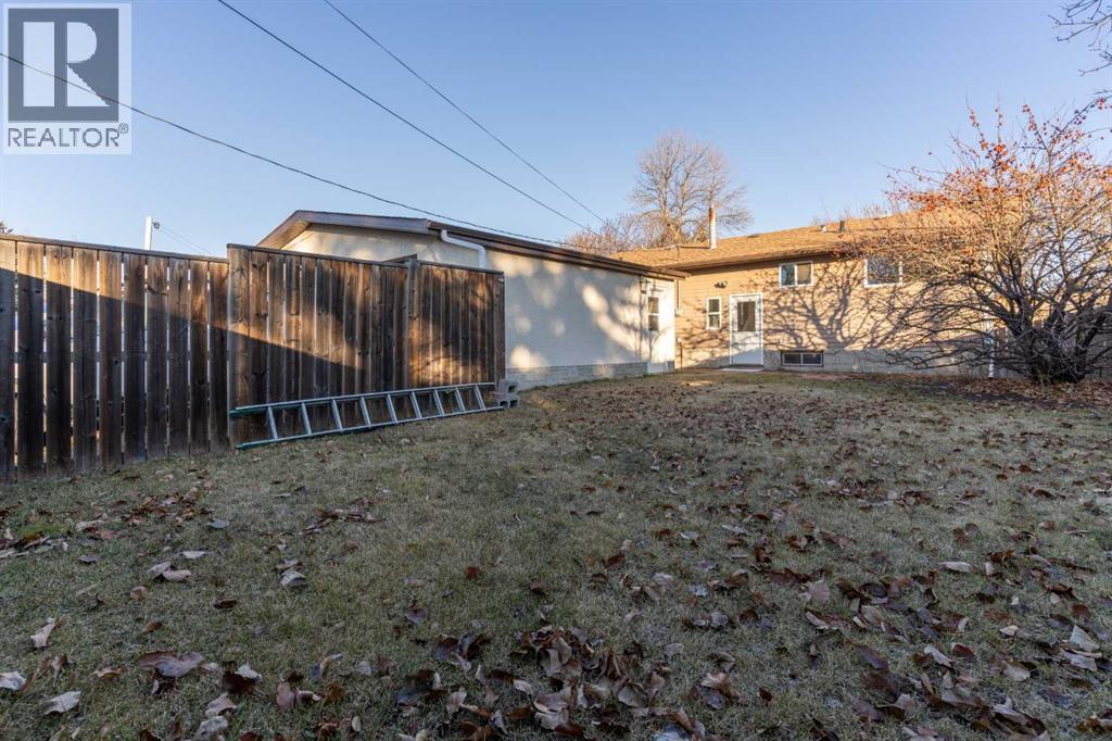 31 Montrose Avenue, Camrose, Alberta  T4V 2L6 - Photo 27 - A2295010