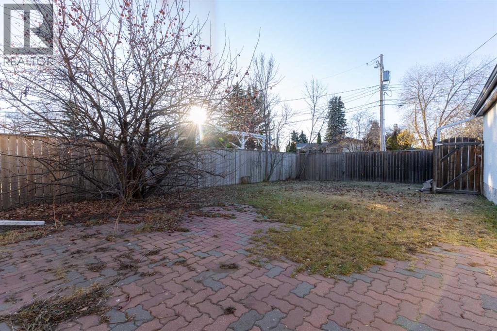 31 Montrose Avenue, Camrose, Alberta  T4V 2L6 - Photo 25 - A2295010