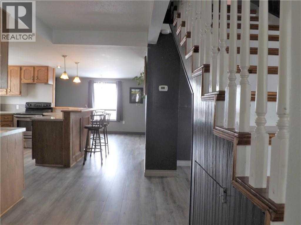 241073 Range Road 194, Rural Wheatland County, Alberta  T0J 1S0 - Photo 8 - A2297187