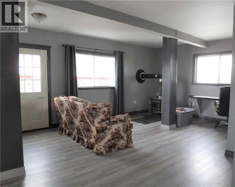 241073 Range Road 194, Rural Wheatland County, Alberta  T0J 1S0 - Photo 11 - A2297187