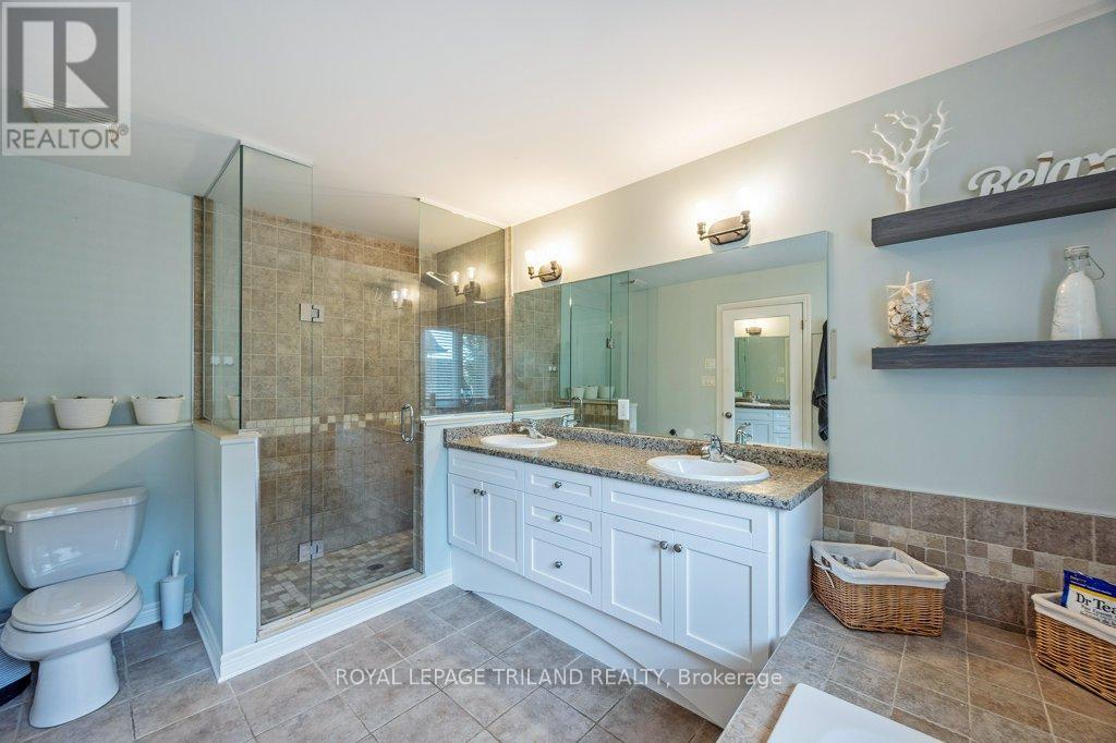 139 Skyline Avenue, London North, Ontario  N5X 0A3 - Photo 22 - X12938296