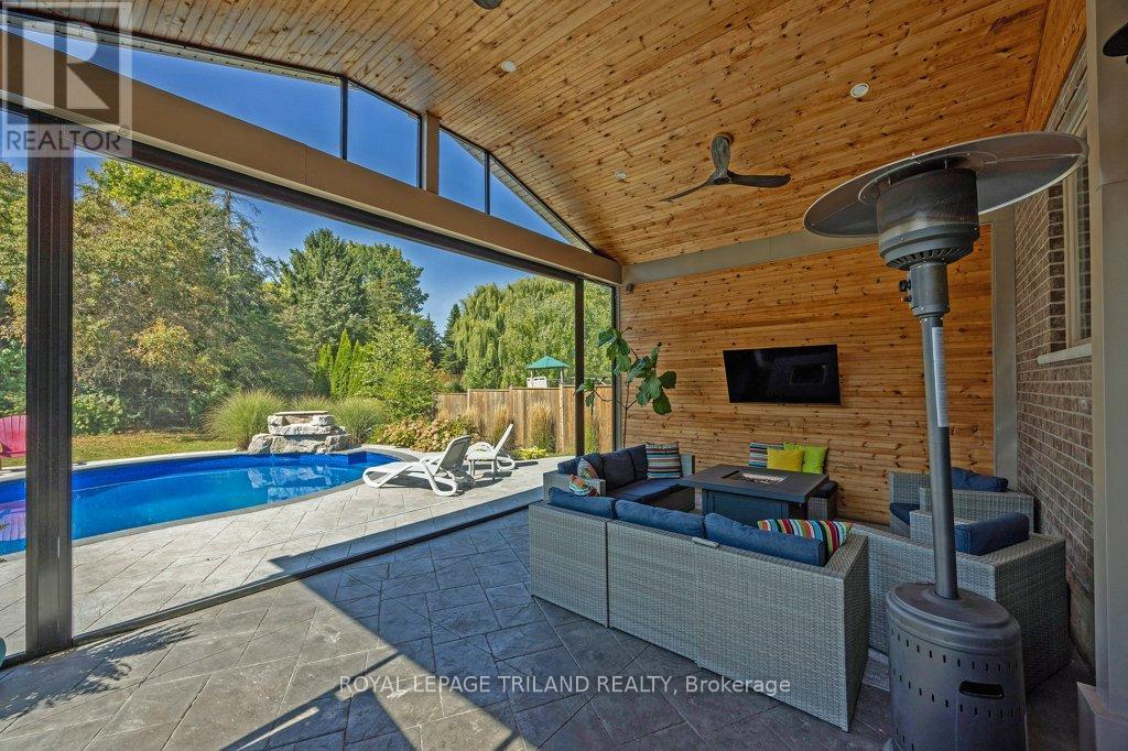 139 Skyline Avenue, London North, Ontario  N5X 0A3 - Photo 32 - X12938296