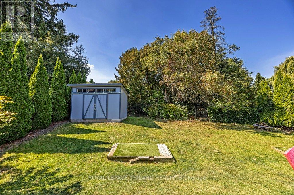 139 Skyline Avenue, London North, Ontario  N5X 0A3 - Photo 46 - X12938296