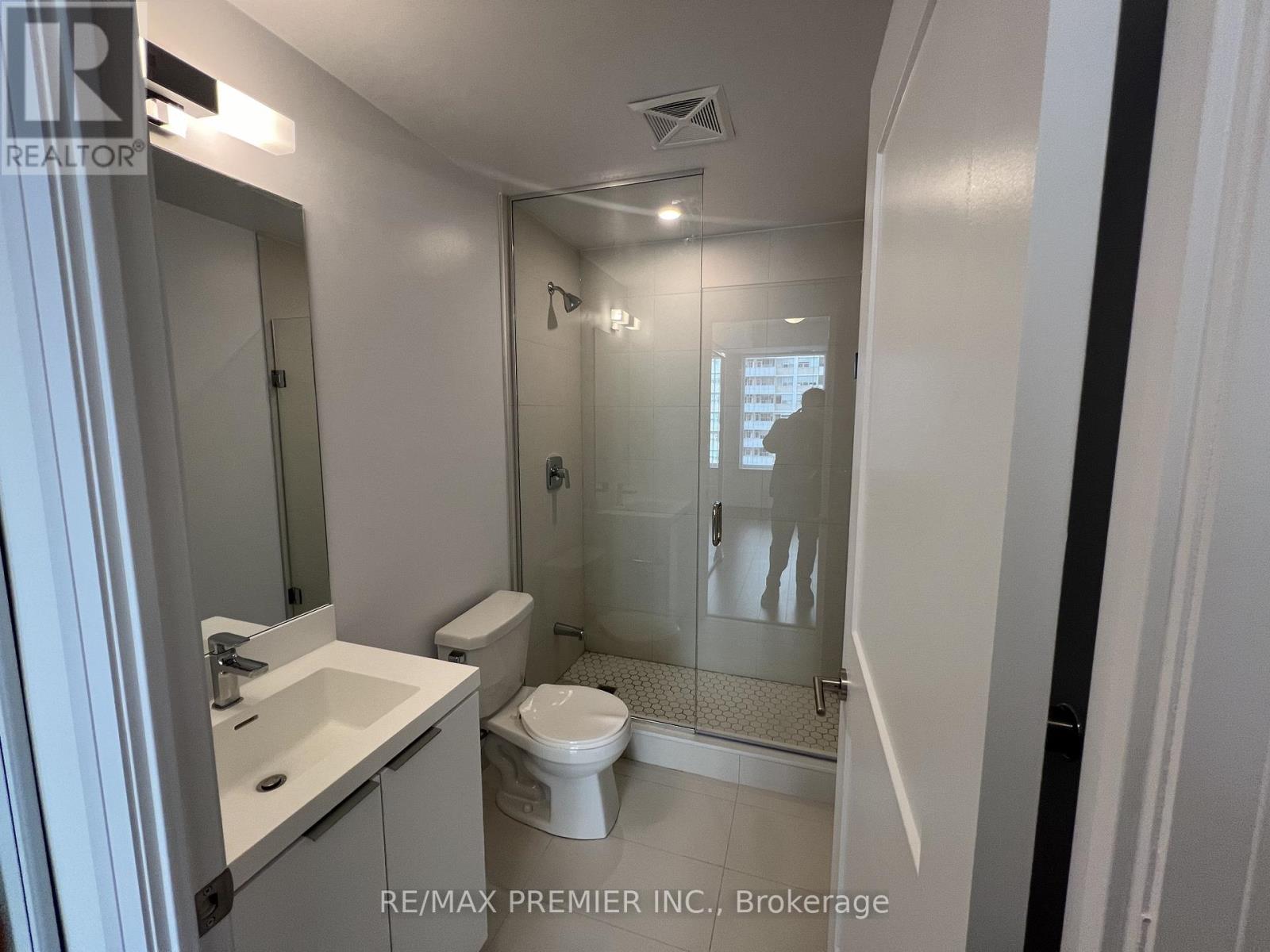 920 - 50 Dunfield Avenue, Toronto, Ontario  M4S 0E4 - Photo 12 - C12938264