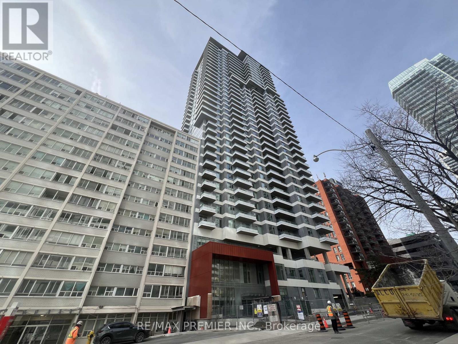 920 - 50 Dunfield Avenue, Toronto, Ontario  M4S 0E4 - Photo 2 - C12938264