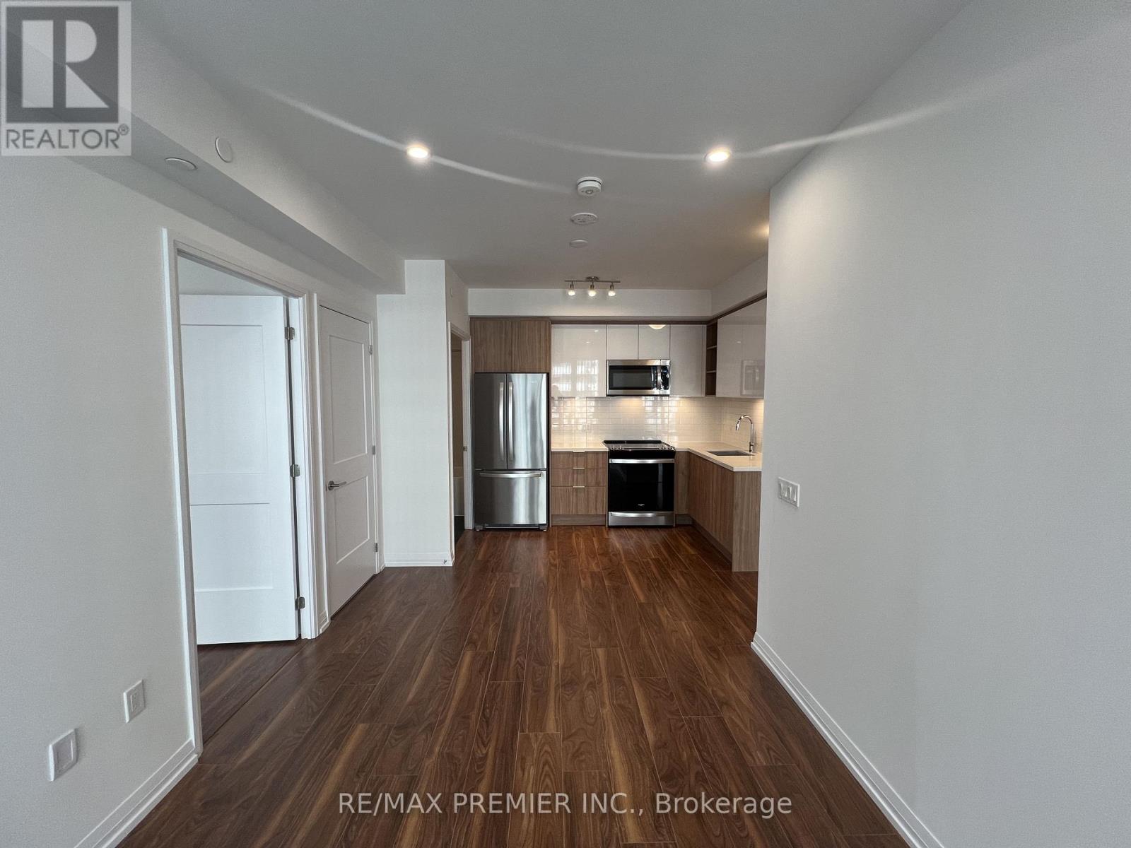 920 - 50 Dunfield Avenue, Toronto, Ontario  M4S 0E4 - Photo 4 - C12938264