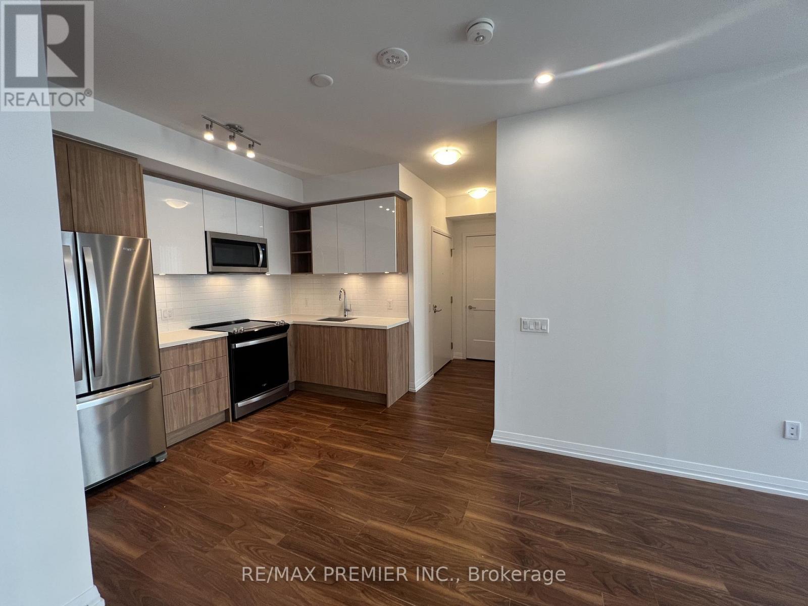 920 - 50 Dunfield Avenue, Toronto, Ontario  M4S 0E4 - Photo 5 - C12938264