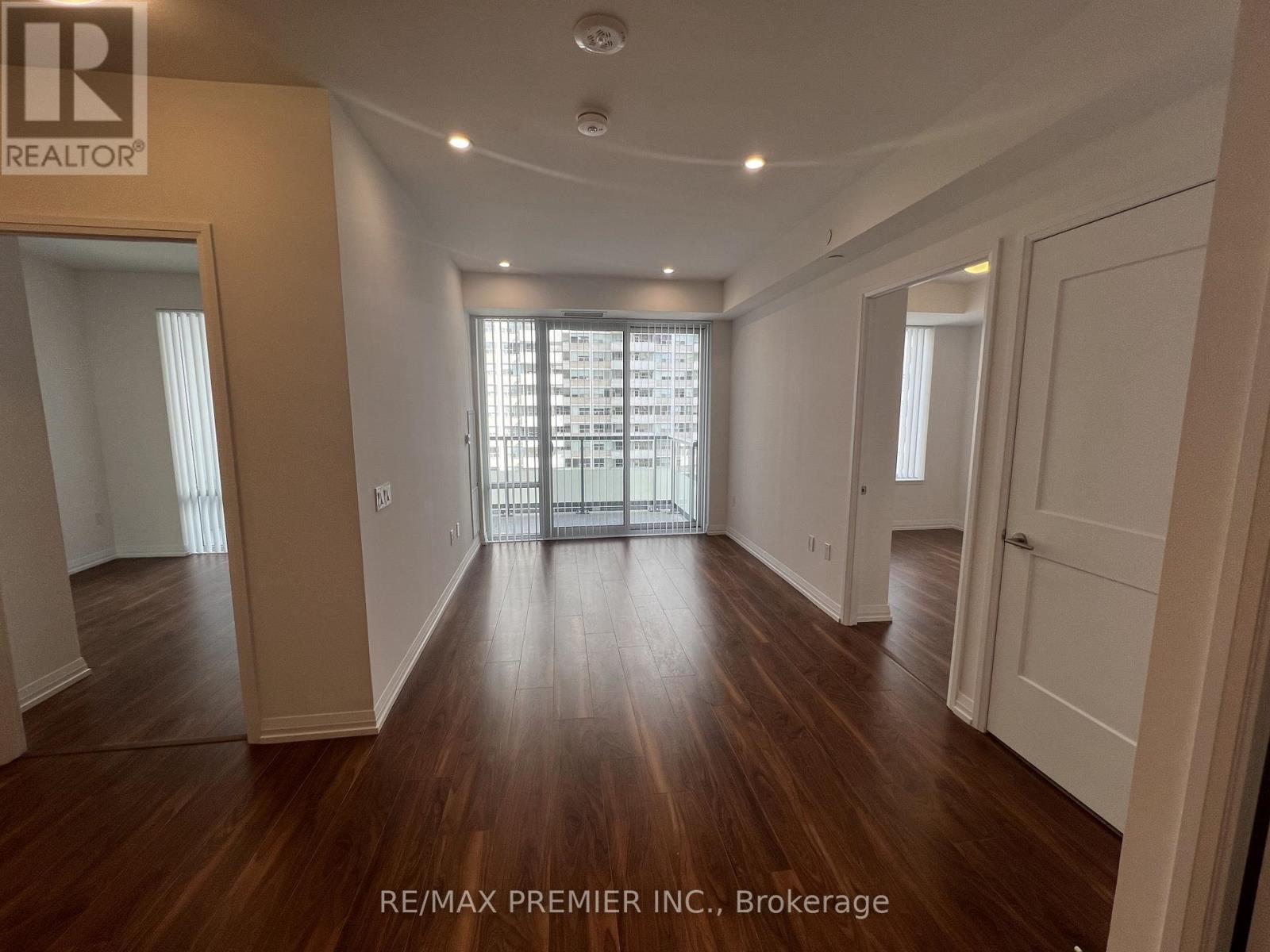 920 - 50 Dunfield Avenue, Toronto, Ontario  M4S 0E4 - Photo 7 - C12938264