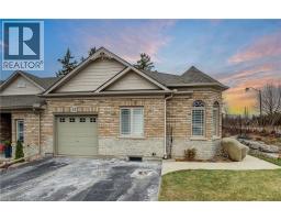 10 COBBLESTONE Drive Unit# 13, Paris, Ontario