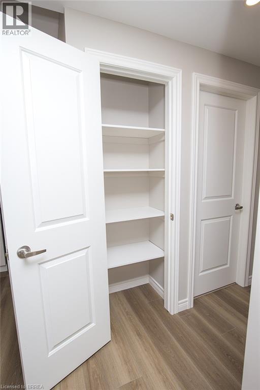 355 Wellington Street, Brantford, Ontario  N3S 4A7 - Photo 19 - 40815768