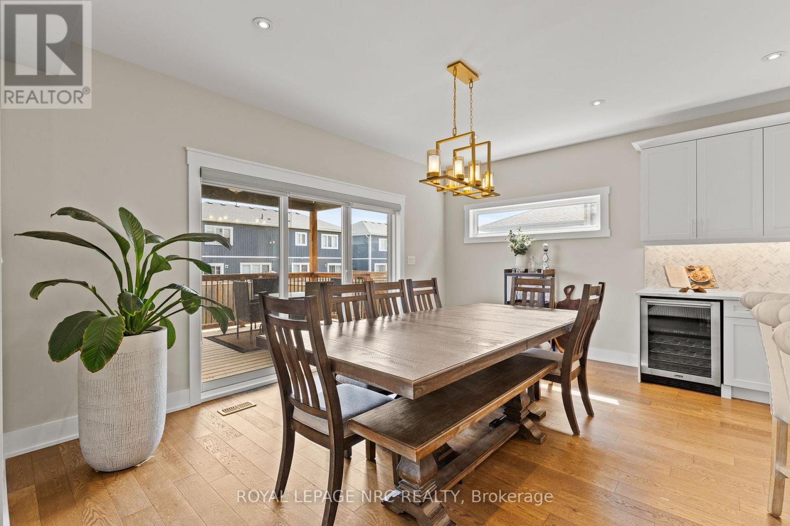 271 Memorial Park Drive, Welland (Lincoln/crowland), Ontario  L3B 0E3 - Photo 14 - X12938256