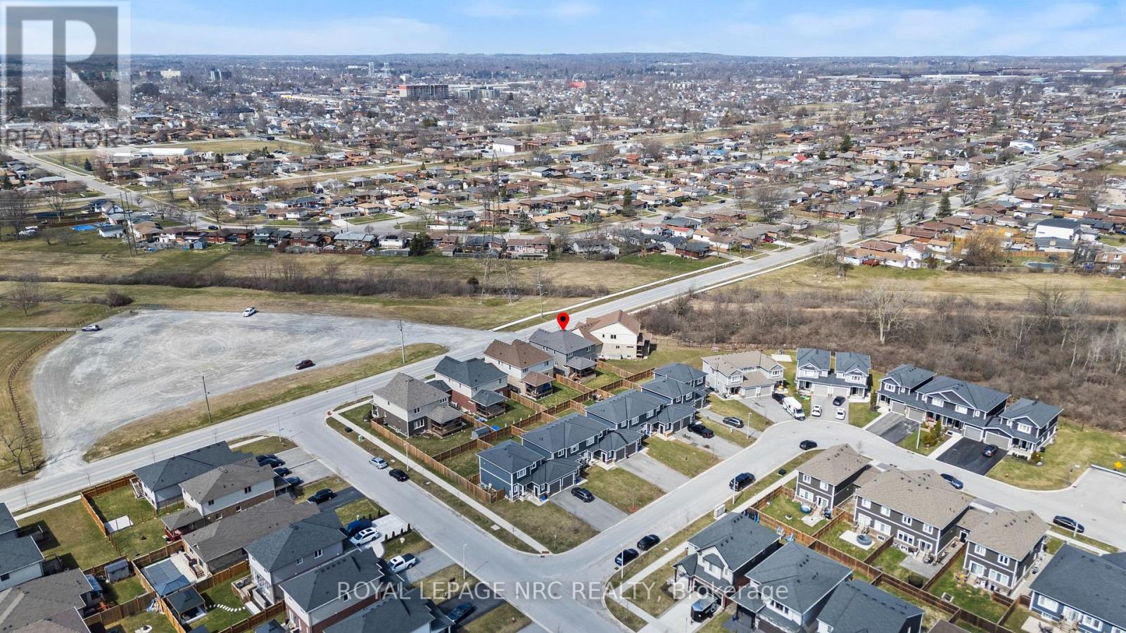 271 Memorial Park Drive, Welland (Lincoln/crowland), Ontario  L3B 0E3 - Photo 49 - X12938256