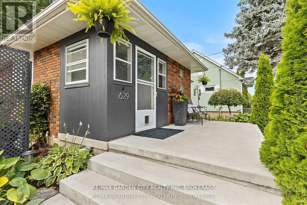 629 Penner Street, Niagara-On-The-Lake (Virgil), Ontario  L0S 1T0 - Photo 12 - X12938270