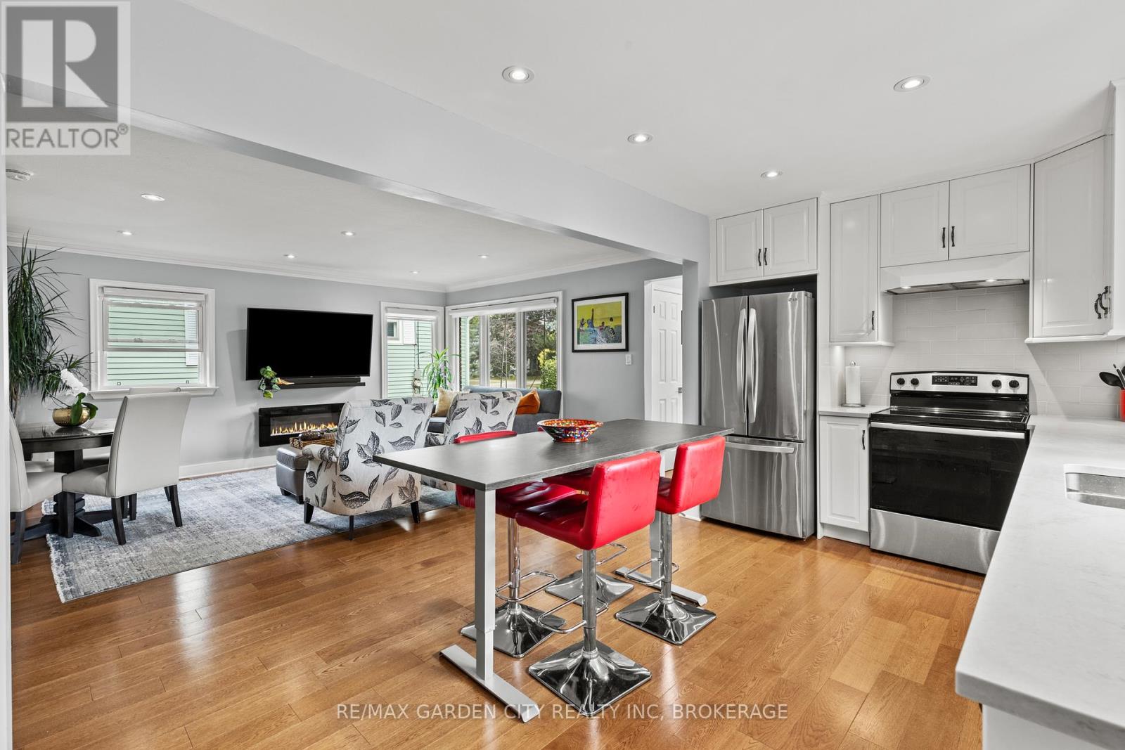 629 Penner Street, Niagara-On-The-Lake (Virgil), Ontario  L0S 1T0 - Photo 18 - X12938270