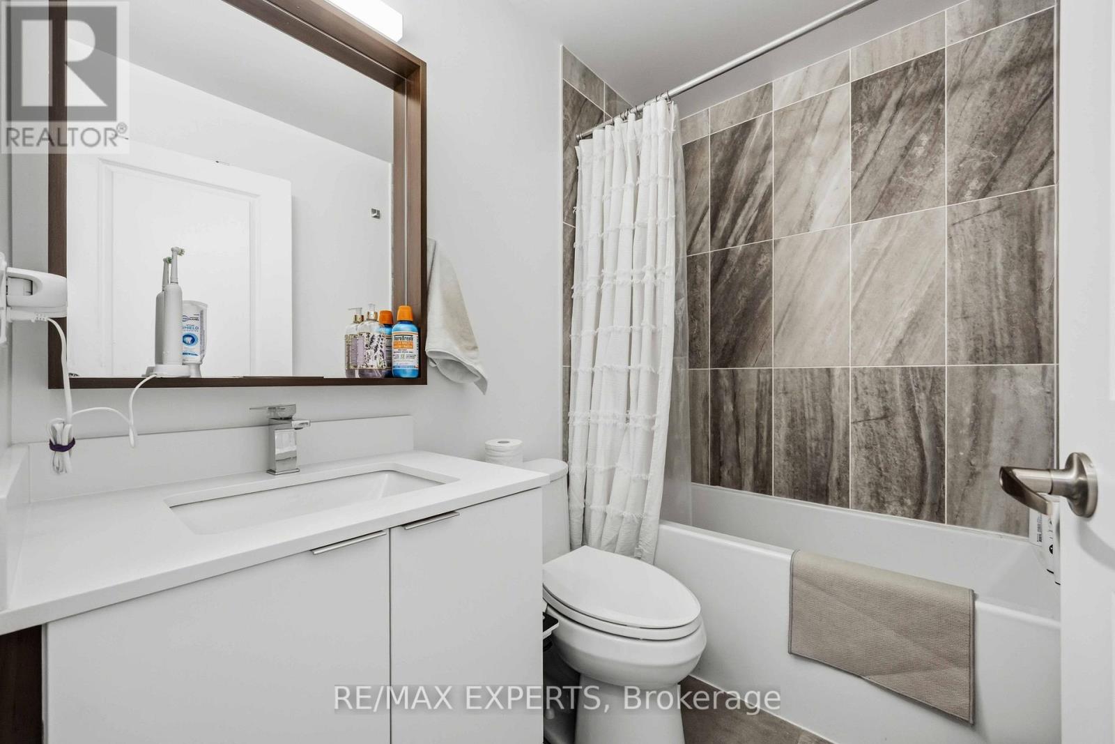 Ph16 - 543 Richmond Street, Toronto, Ontario  M5V 0W9 - Photo 11 - C12922922