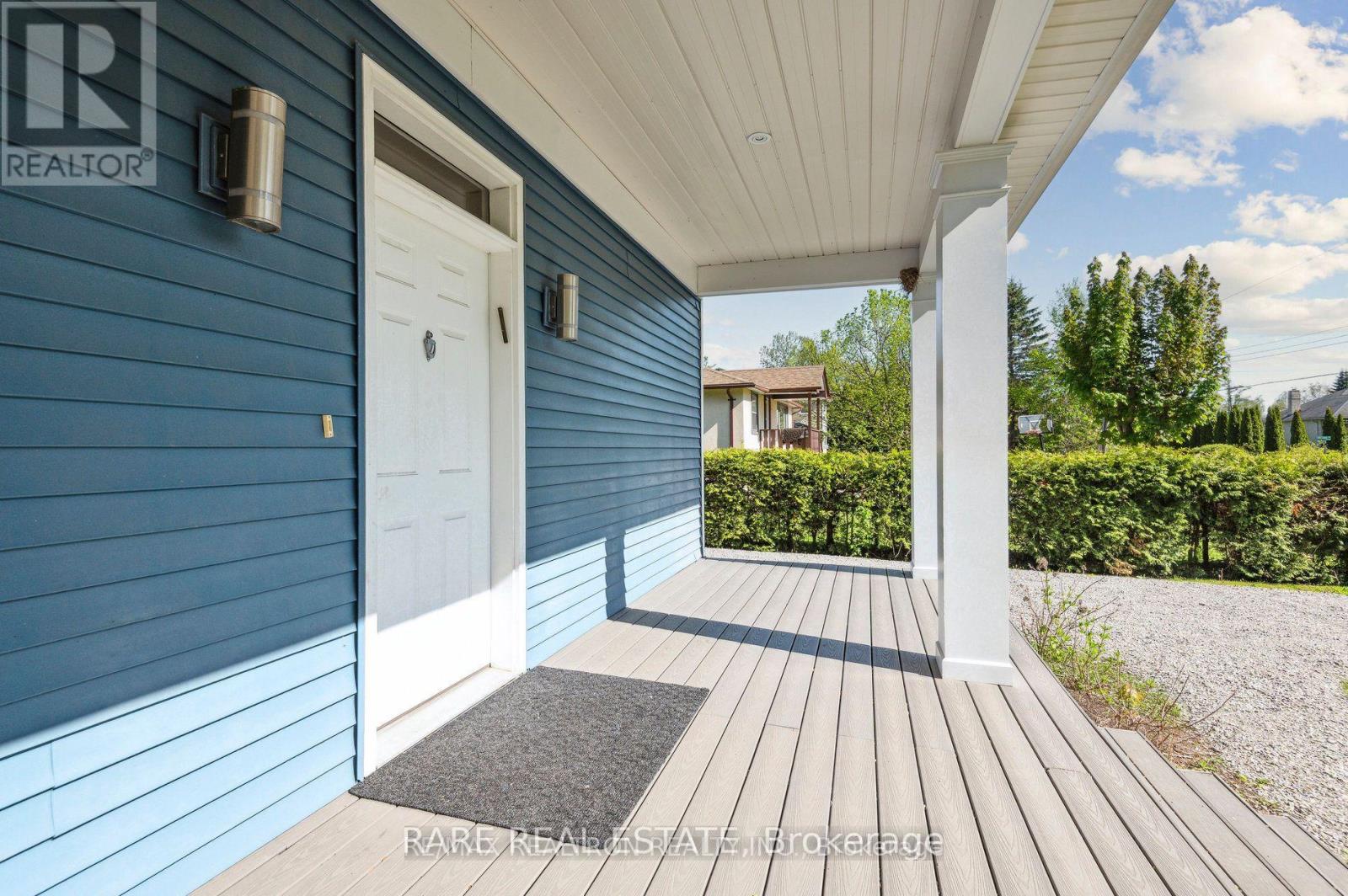 1231 Temple Avenue, Innisfil, Ontario  L0L 1C0 - Photo 10 - N12938312