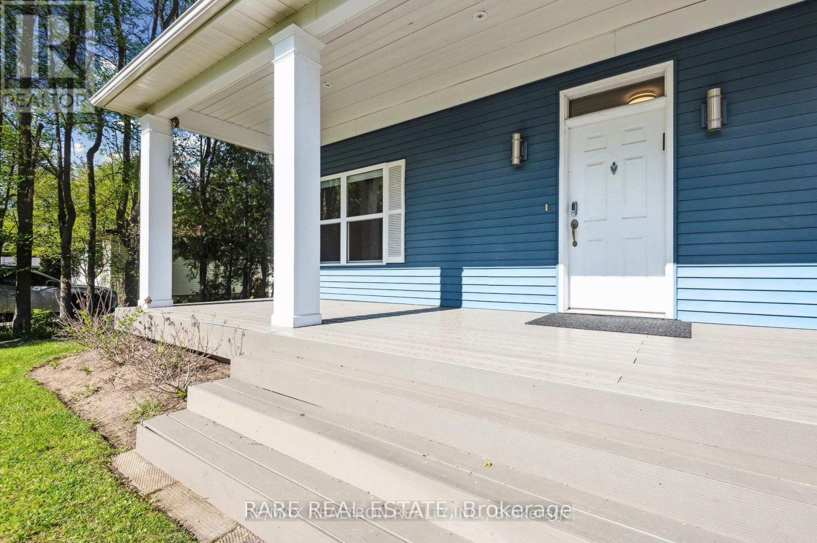 1231 Temple Avenue, Innisfil, Ontario  L0L 1C0 - Photo 2 - N12938312