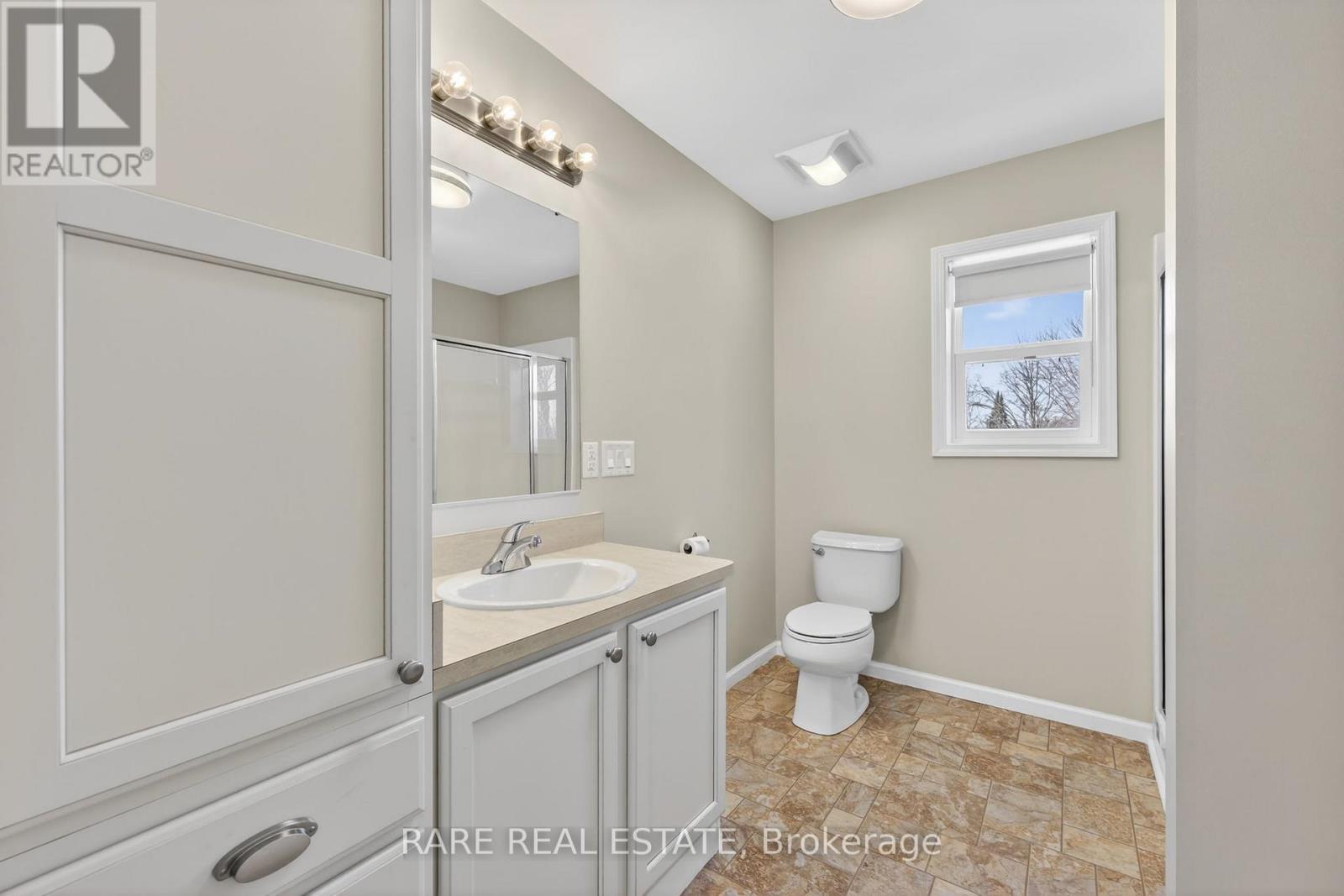 1231 Temple Avenue, Innisfil, Ontario  L0L 1C0 - Photo 20 - N12938312