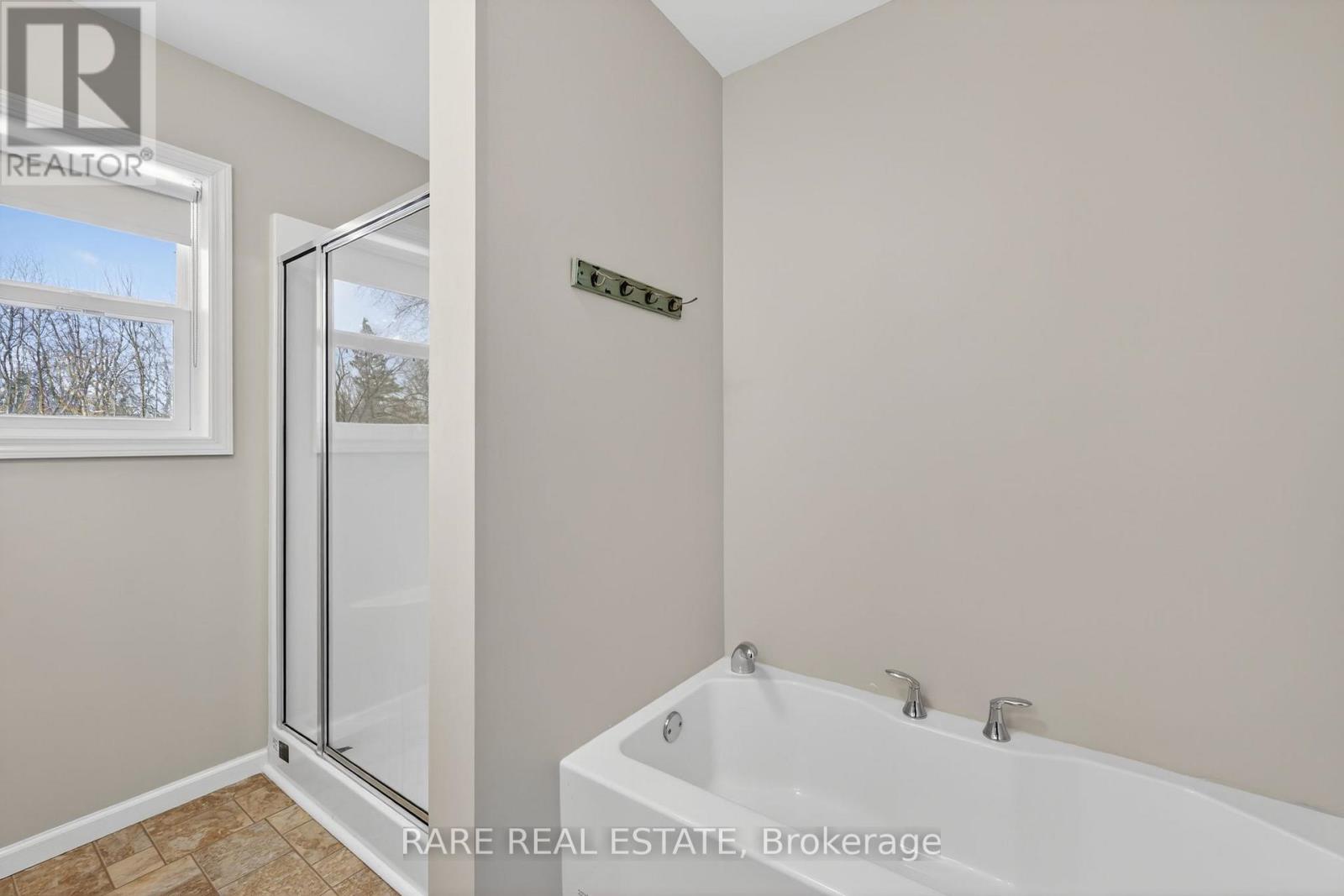 1231 Temple Avenue, Innisfil, Ontario  L0L 1C0 - Photo 21 - N12938312