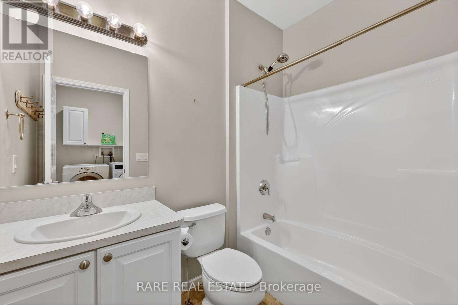 1231 Temple Avenue, Innisfil, Ontario  L0L 1C0 - Photo 26 - N12938312