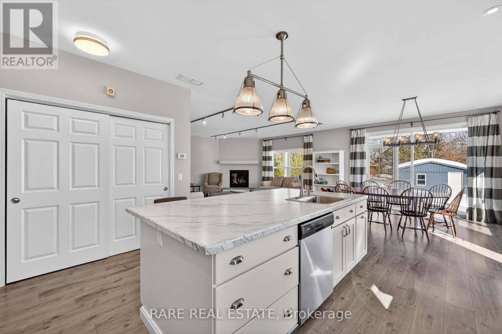 1231 Temple Avenue, Innisfil, Ontario  L0L 1C0 - Photo 31 - N12938312