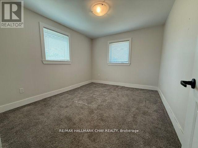 B - 893b Frederick Street, Innisfil, Ontario  L0L 1C0 - Photo 10 - N12938314