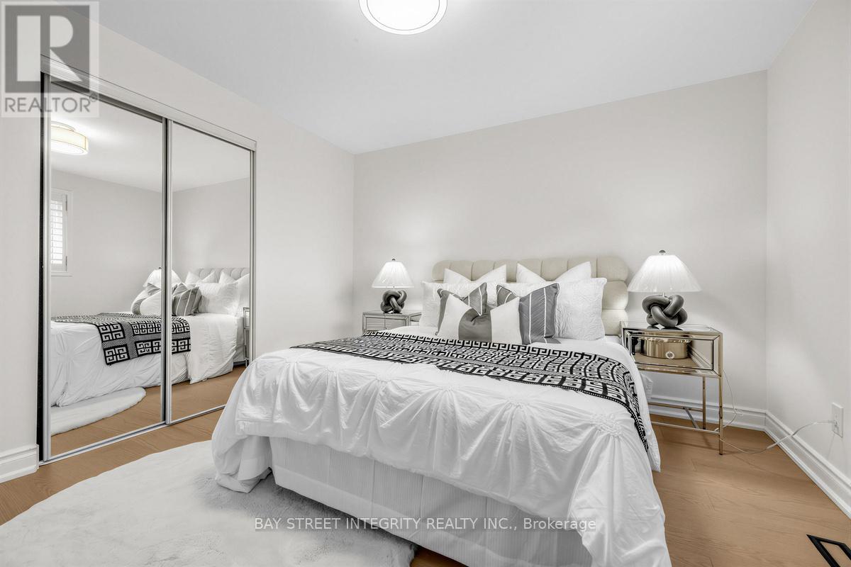 157 Orchard Heights Boulevard, Aurora, Ontario  L4G 3A3 - Photo 11 - N12938320