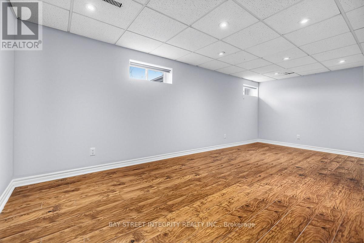 157 Orchard Heights Boulevard, Aurora, Ontario  L4G 3A3 - Photo 22 - N12938320