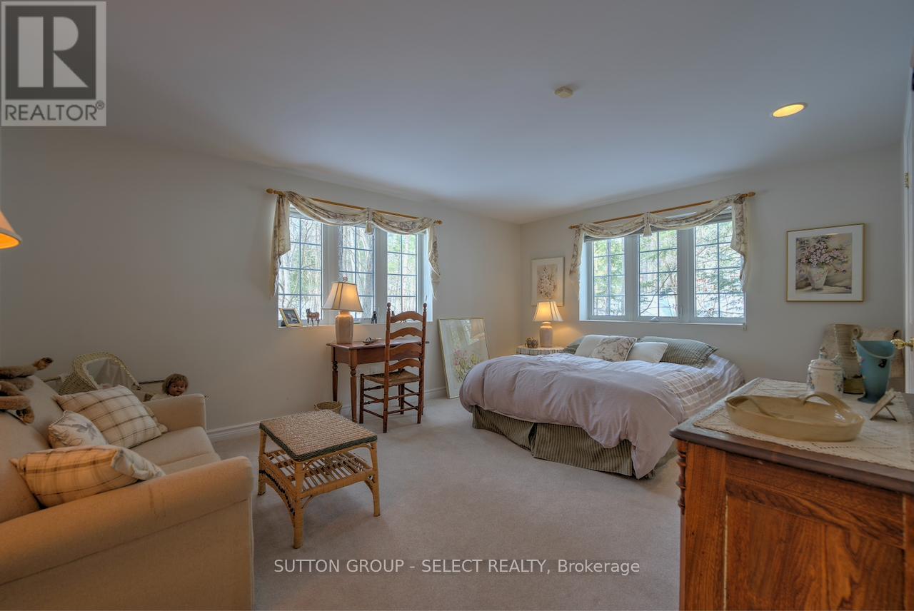 10297 Dogwood Crescent, Lambton Shores, Ontario  N0M 1T0 - Photo 35 - X12895822