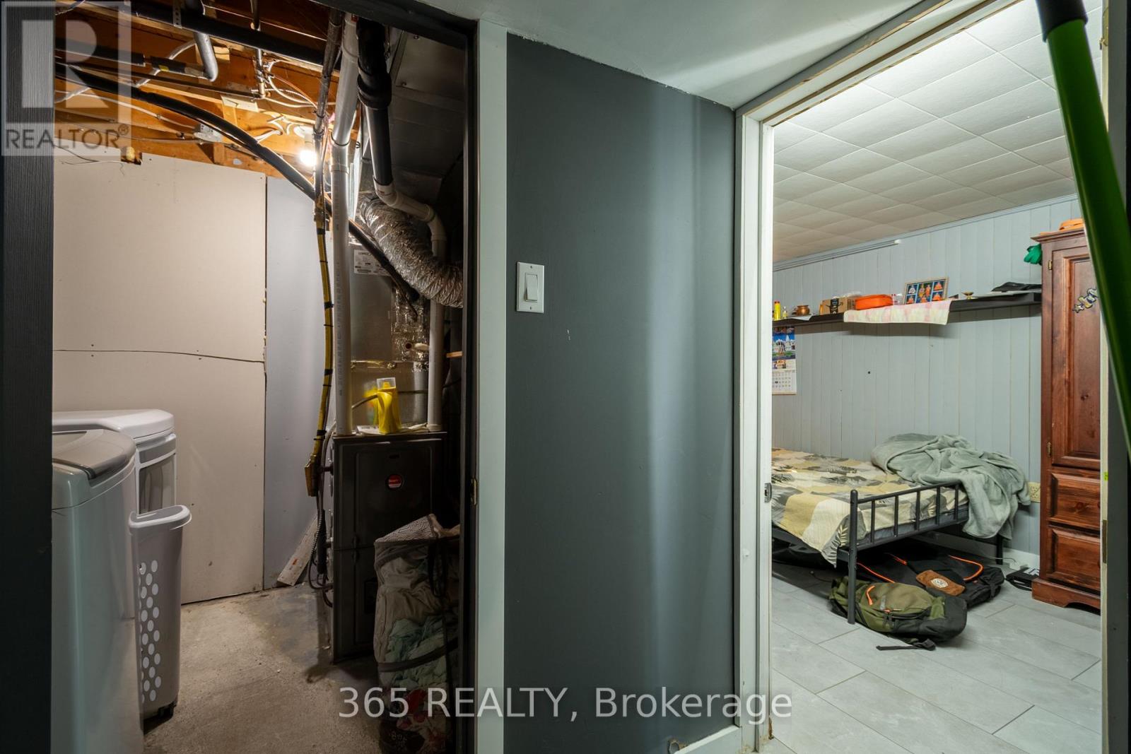 35 Corbett Drive, Barrie, Ontario  L4M 5S9 - Photo 23 - S12938236