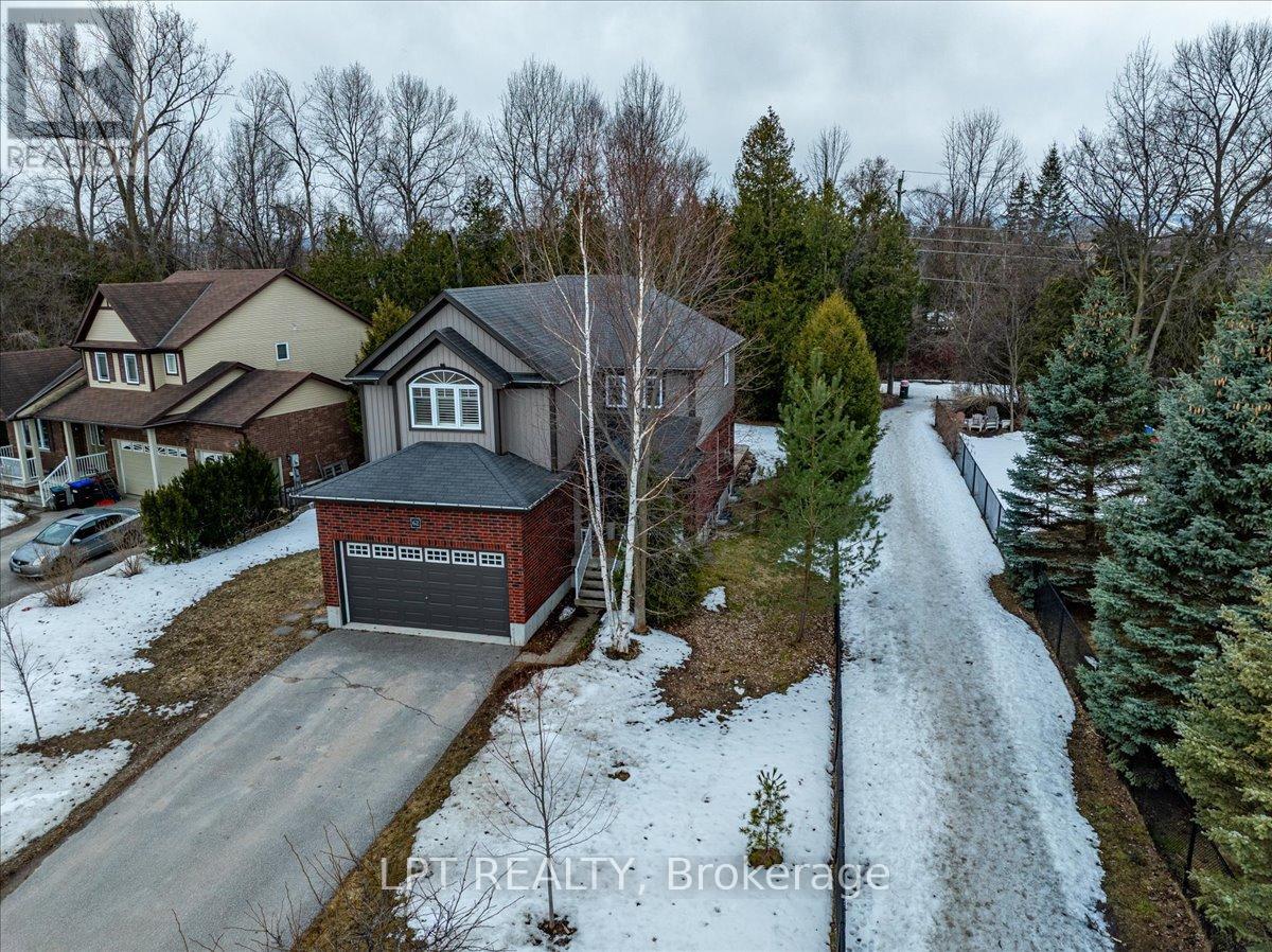 62 Williams Street, Collingwood, Ontario  L9Y 0C4 - Photo 2 - S12938248