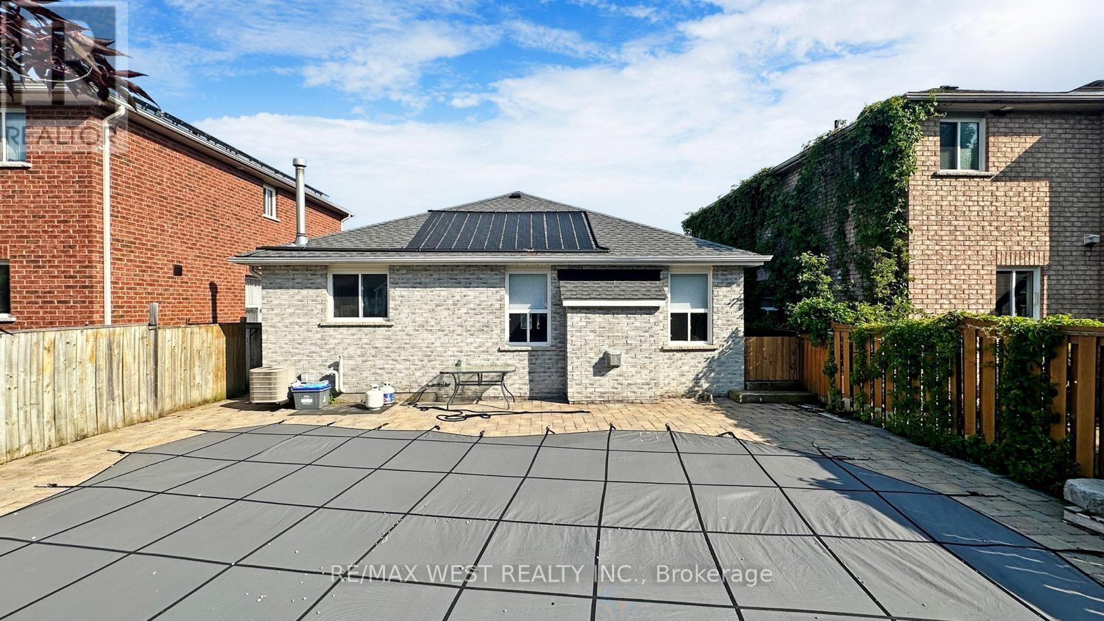 56 Livia Herman Way, Barrie, Ontario  L4M 6X1 - Photo 33 - S12921830