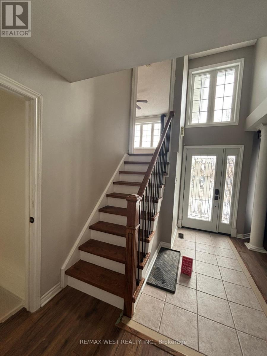 56 Livia Herman Way N, Barrie, Ontario  L4M 6X1 - Photo 6 - S12866768