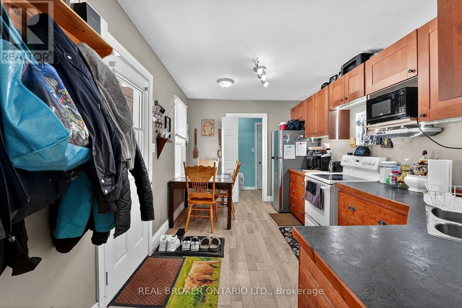 53-55 Wellington Street, Halton Hills, Ontario  L7J 2H1 - Photo 20 - W12902812