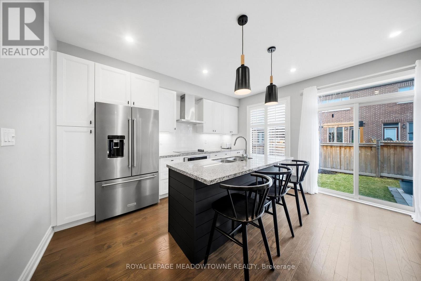 1234 Mcphedran Point, Milton, Ontario  L9E 1J8 - Photo 13 - W12928454