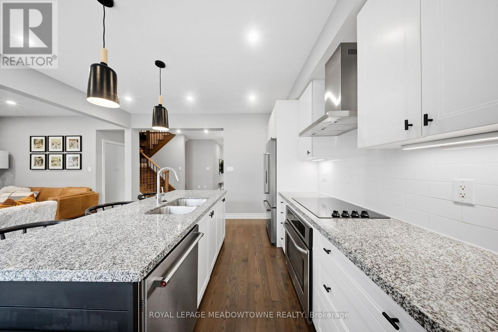 1234 Mcphedran Point, Milton, Ontario  L9E 1J8 - Photo 14 - W12928454