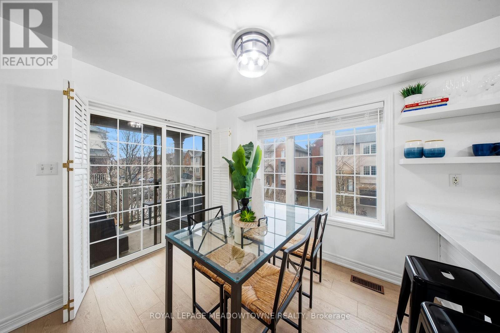 624 Maude Common, Burlington, Ontario  L7L 0C7 - Photo 32 - W12929402