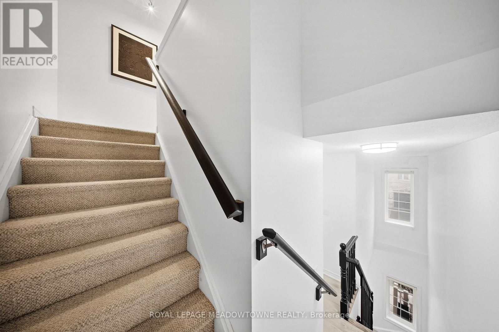 624 Maude Common, Burlington, Ontario  L7L 0C7 - Photo 34 - W12929402