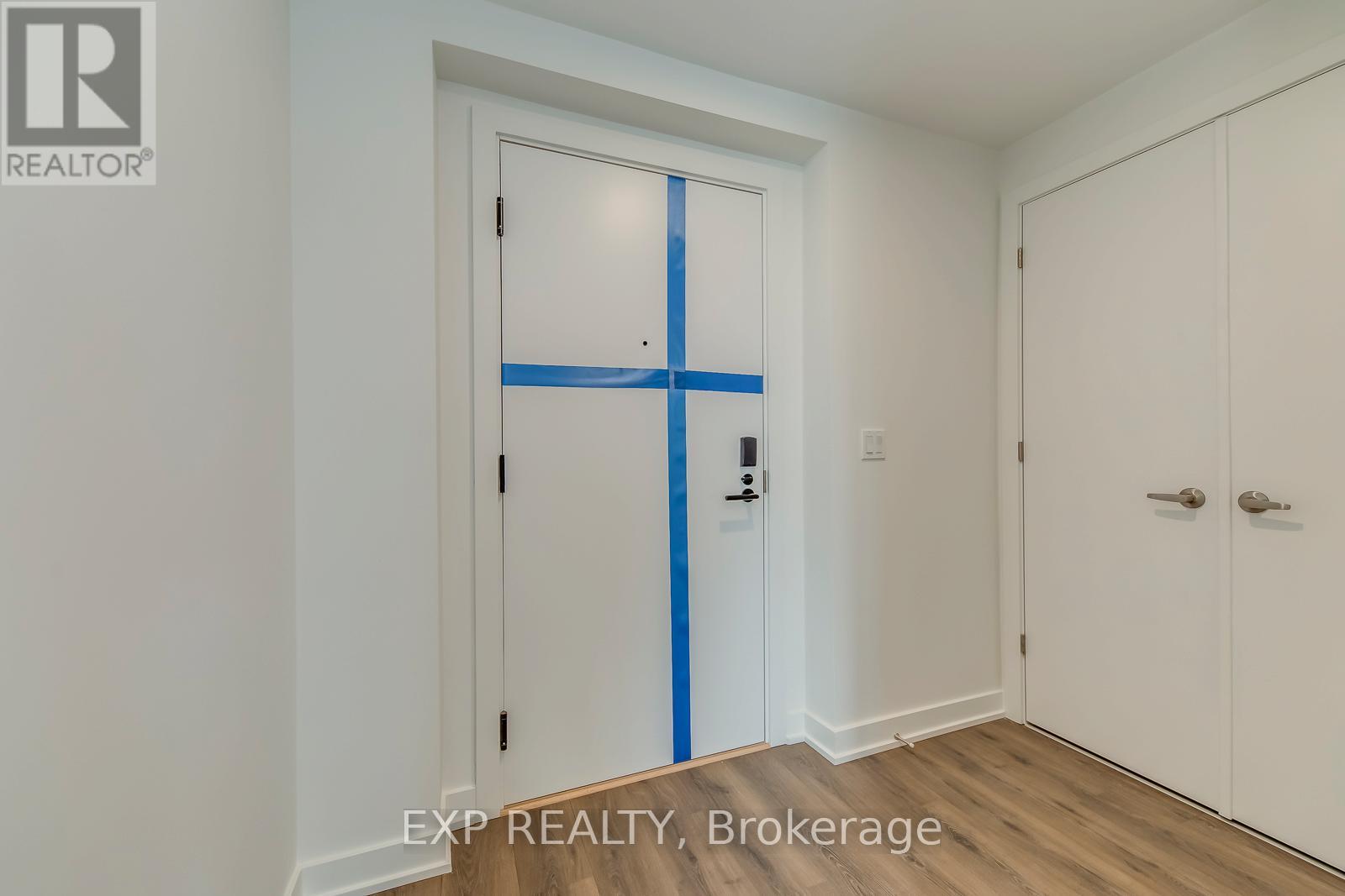 606 - 770 Whitlock Avenue, Milton, Ontario  L9E 2B2 - Photo 7 - W12938268