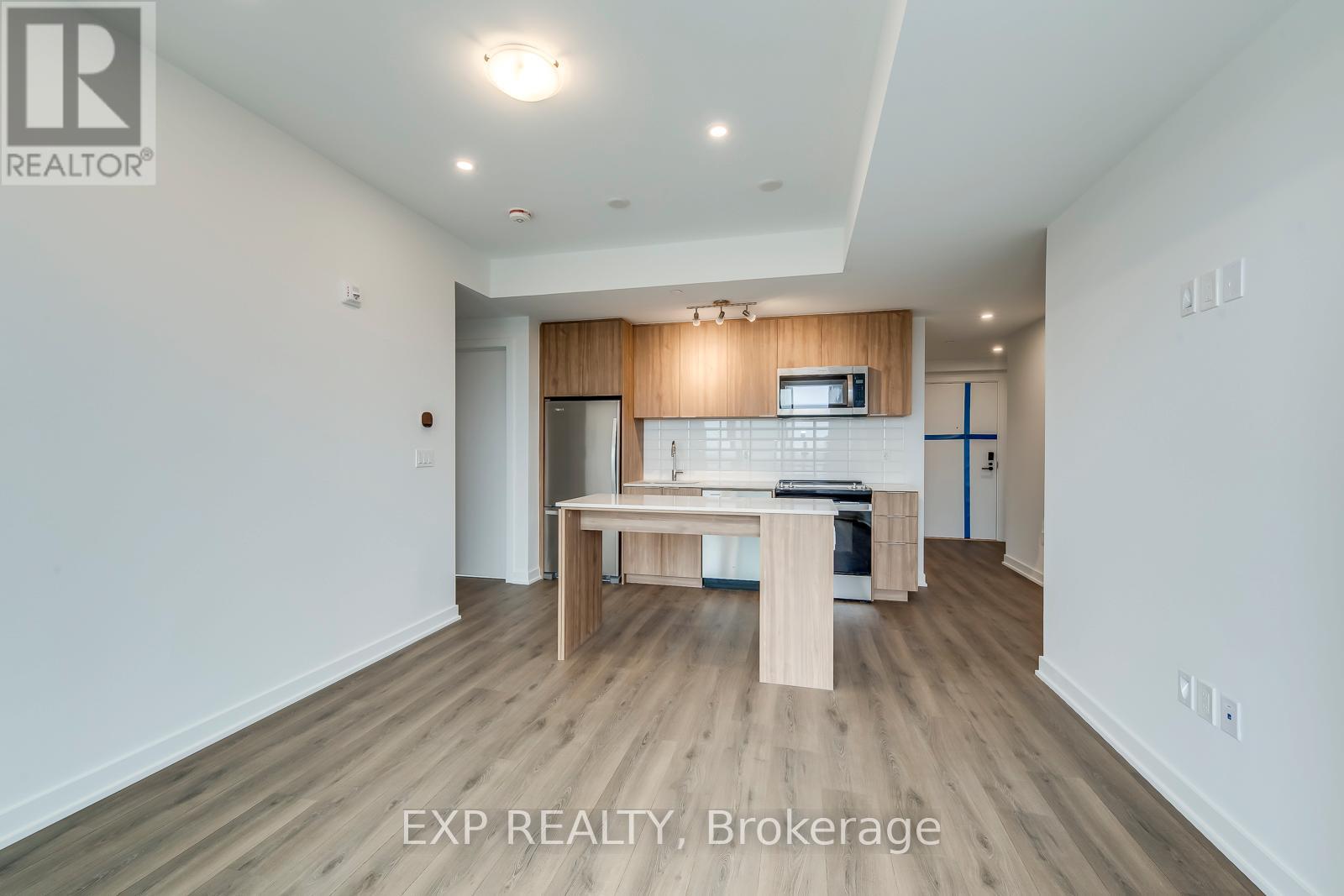 606 - 770 Whitlock Avenue, Milton, Ontario  L9E 2B2 - Photo 8 - W12938268