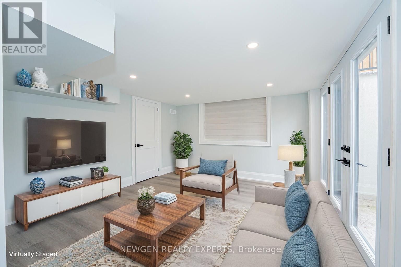 1510 Bridge Road, Oakville, Ontario  L6L 2E3 - Photo 40 - W12938286