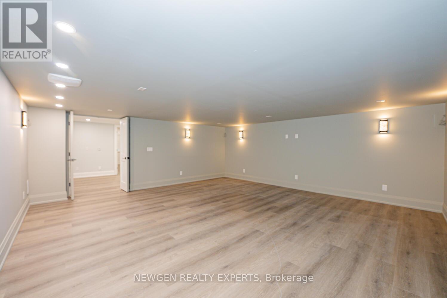 1510 Bridge Road, Oakville, Ontario  L6L 2E3 - Photo 43 - W12938286