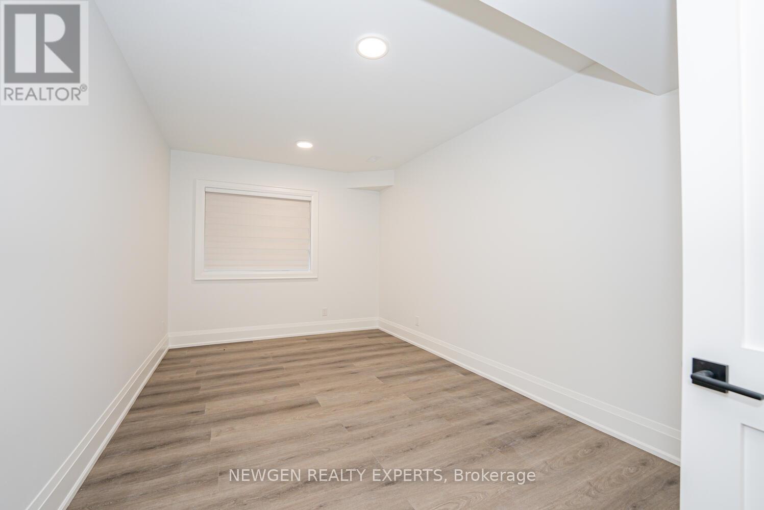 1510 Bridge Road, Oakville, Ontario  L6L 2E3 - Photo 44 - W12938286