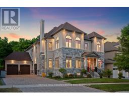 10 CROWN FOREST COURT, Brampton, Ontario