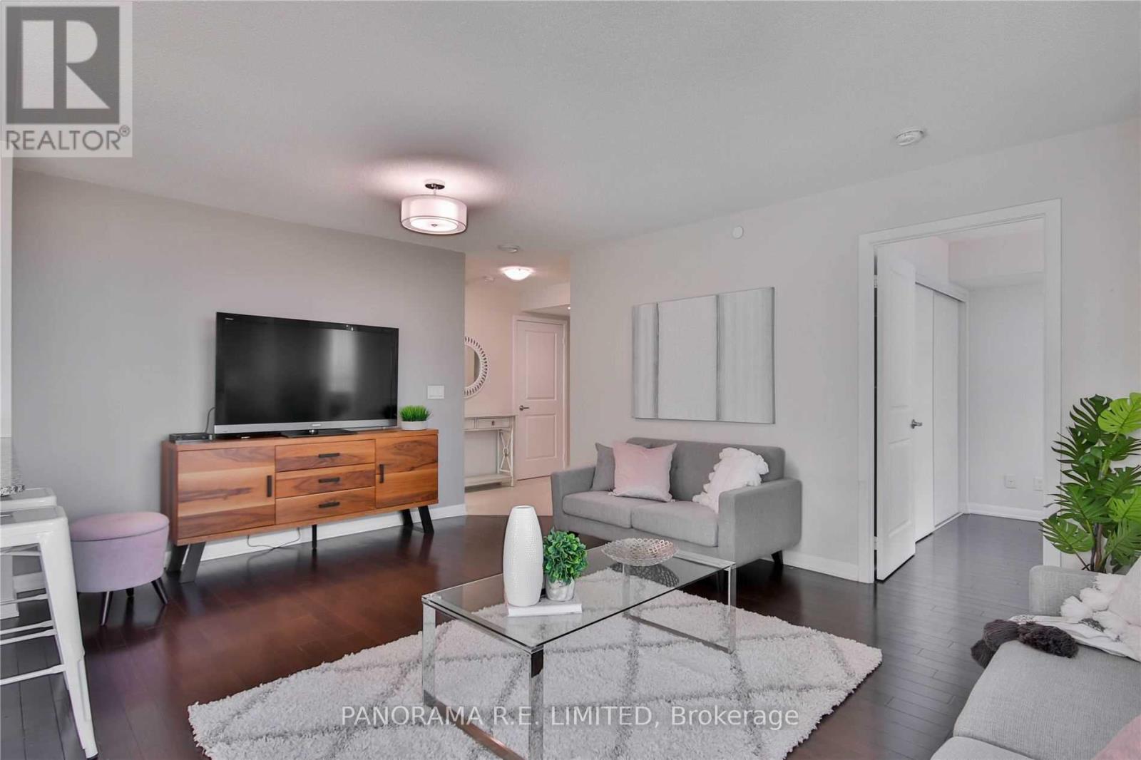 910 - 205 Sherway Gardens Road, Toronto, Ontario  M9C 0A5 - Photo 5 - W12938292