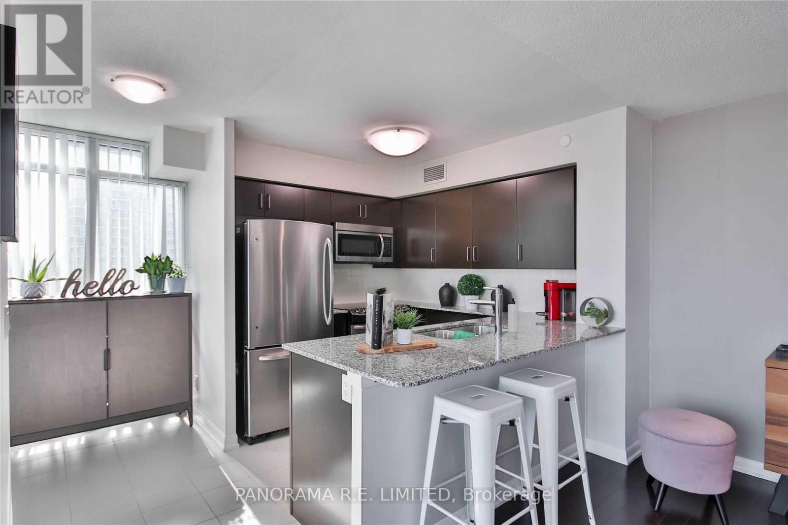 910 - 205 Sherway Gardens Road, Toronto, Ontario  M9C 0A5 - Photo 7 - W12938292