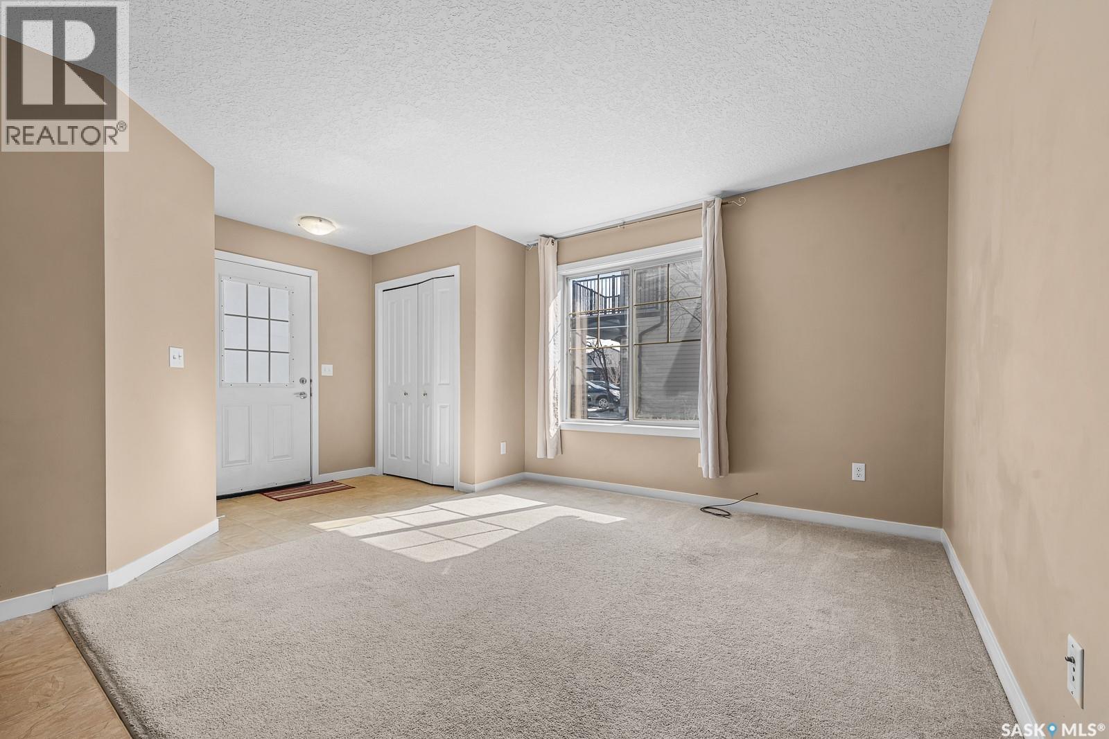 130 5063 James Hill Road, Regina, Saskatchewan  S4W 0B9 - Photo 4 - SK031567