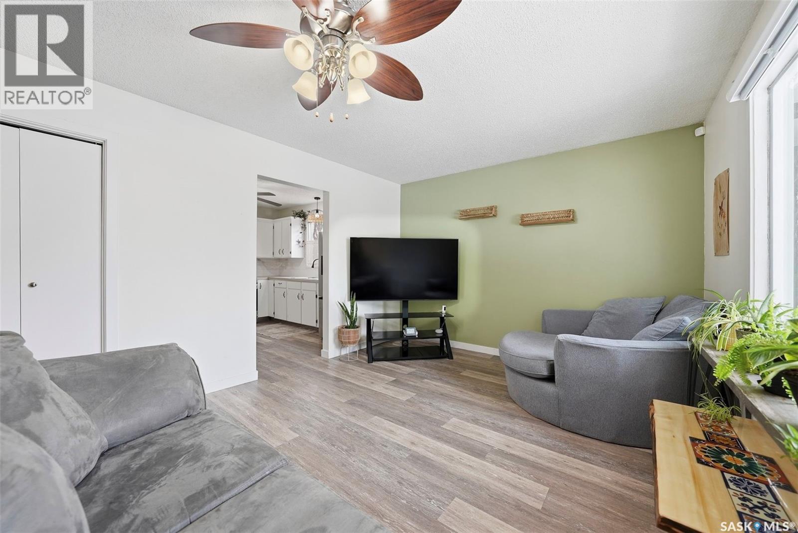 309 Lloyd Crescent, Saskatoon, Saskatchewan  S7L 4Z2 - Photo 7 - SK031504